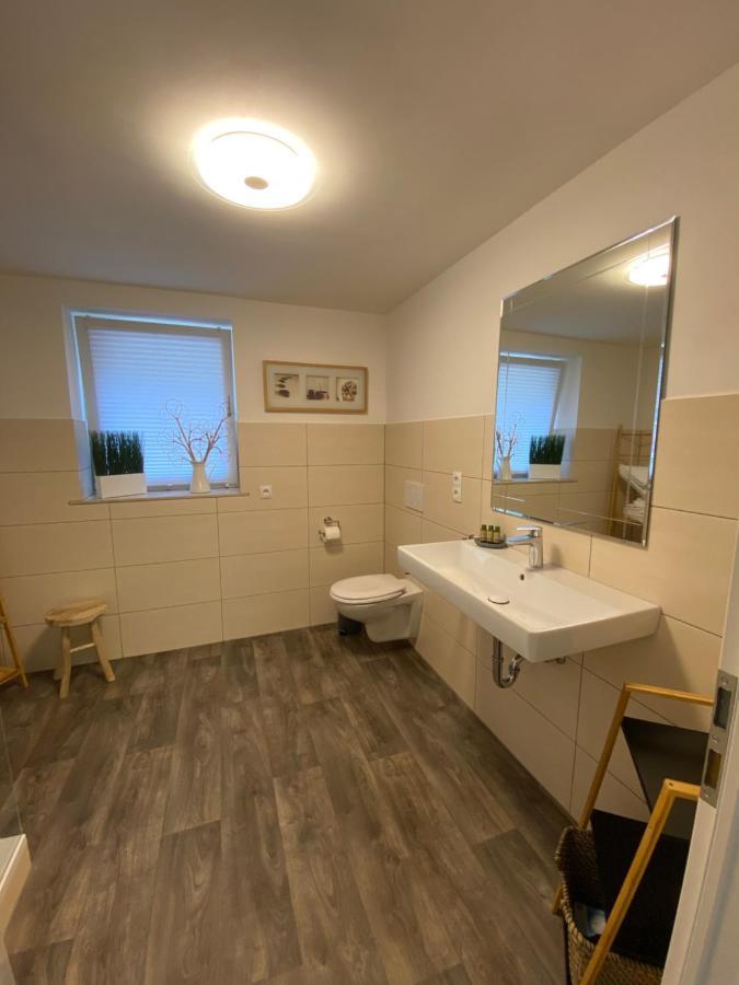 Ferienwohnung Kleinod Sayn เบนดอร์ฟ ภายนอก รูปภาพ